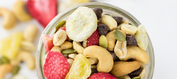 Healthy Banana Split Trail Mix Healthy Banana Split Trail Mix