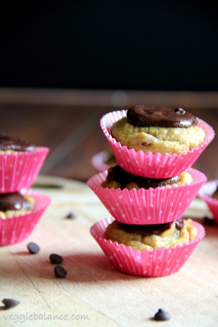 Grain-Free, Vegan Chocolate Chip Cookie Bites, 52 calories each! - Veggiebalance.com