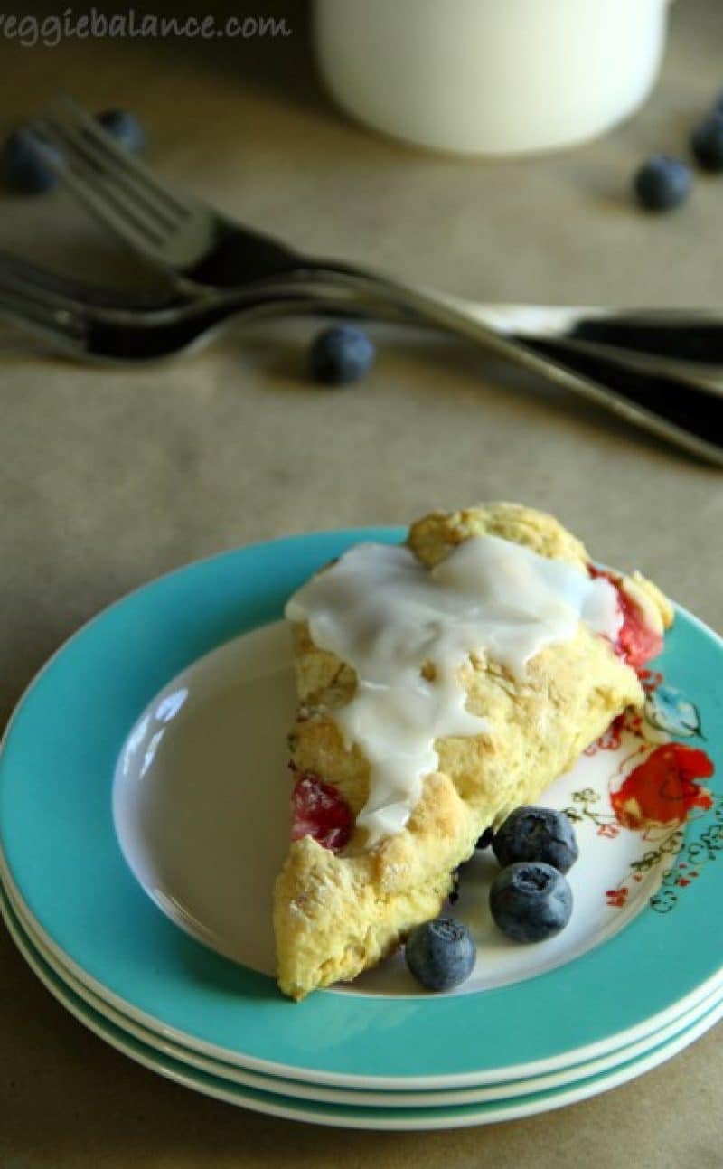 Strawberry Blueberry Scones Recipe