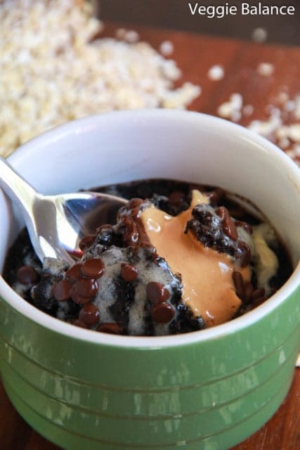 Healthy Chocolate Peanut Butter Baked Oatmeal - Veggiebalance.com