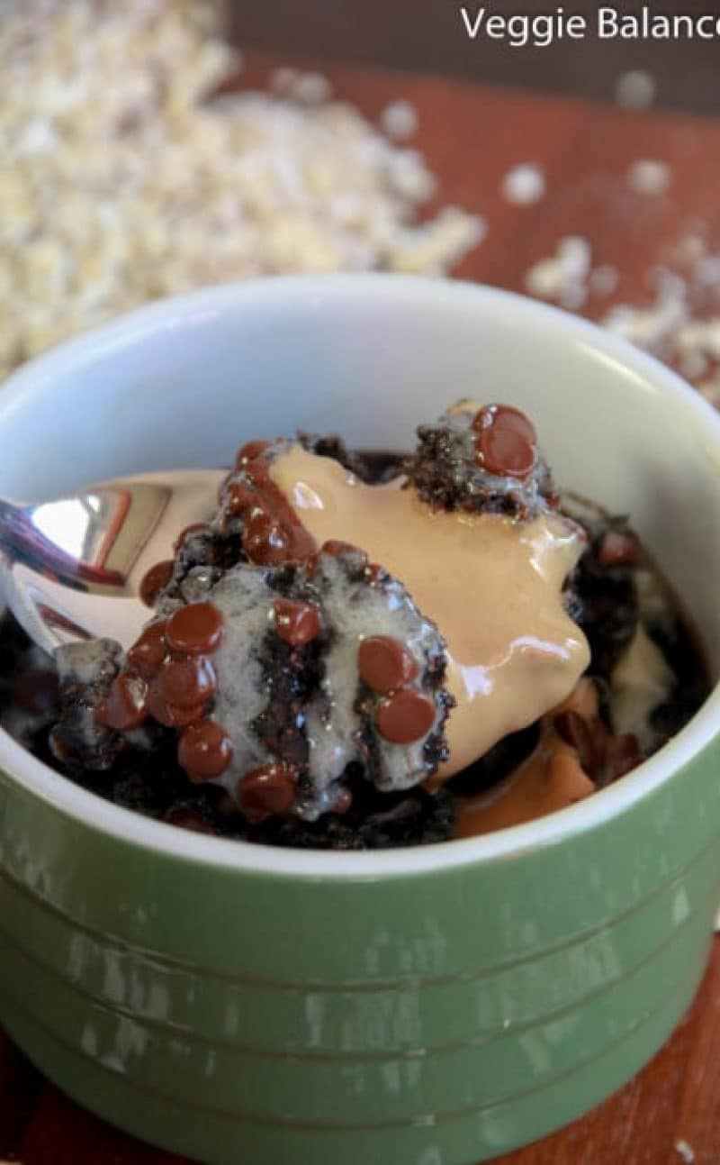 Healthy Chocolate Peanut Butter Baked Oatmeal Recipe