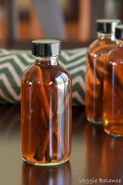 Homemade Vanilla Extract Recipe