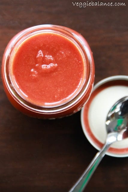 Make your own taco sauce at home - Veggiebalance.com