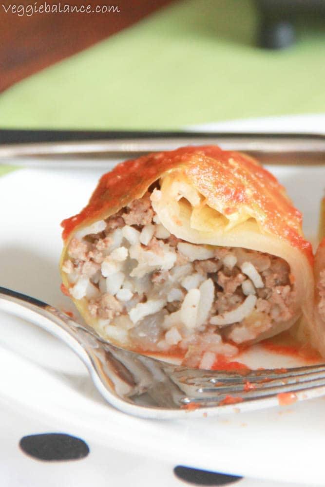 Cabbage Rolls in Tomato Sauce - Veggiebalance.com