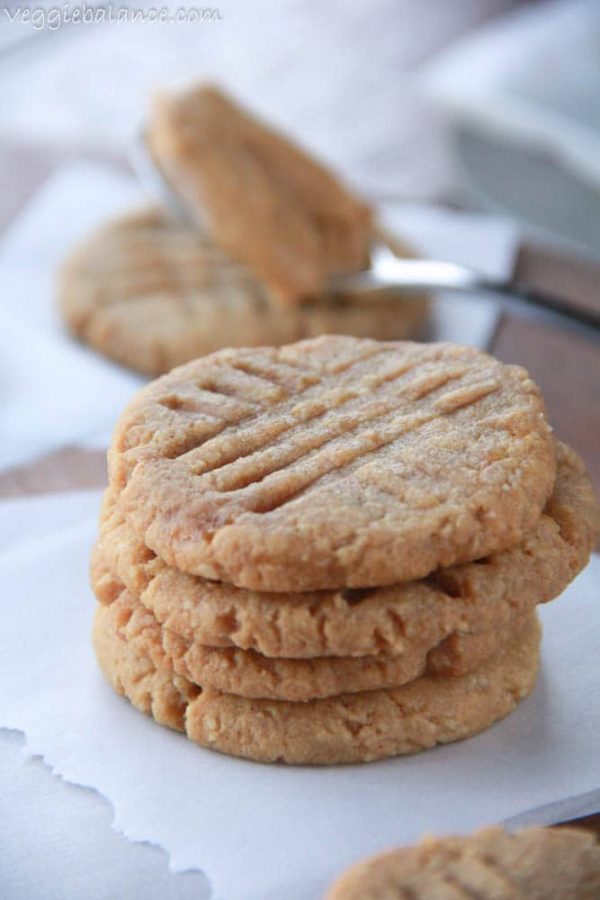 Gluten Free Peanut Butter Cookies with Almond Flour Recipe