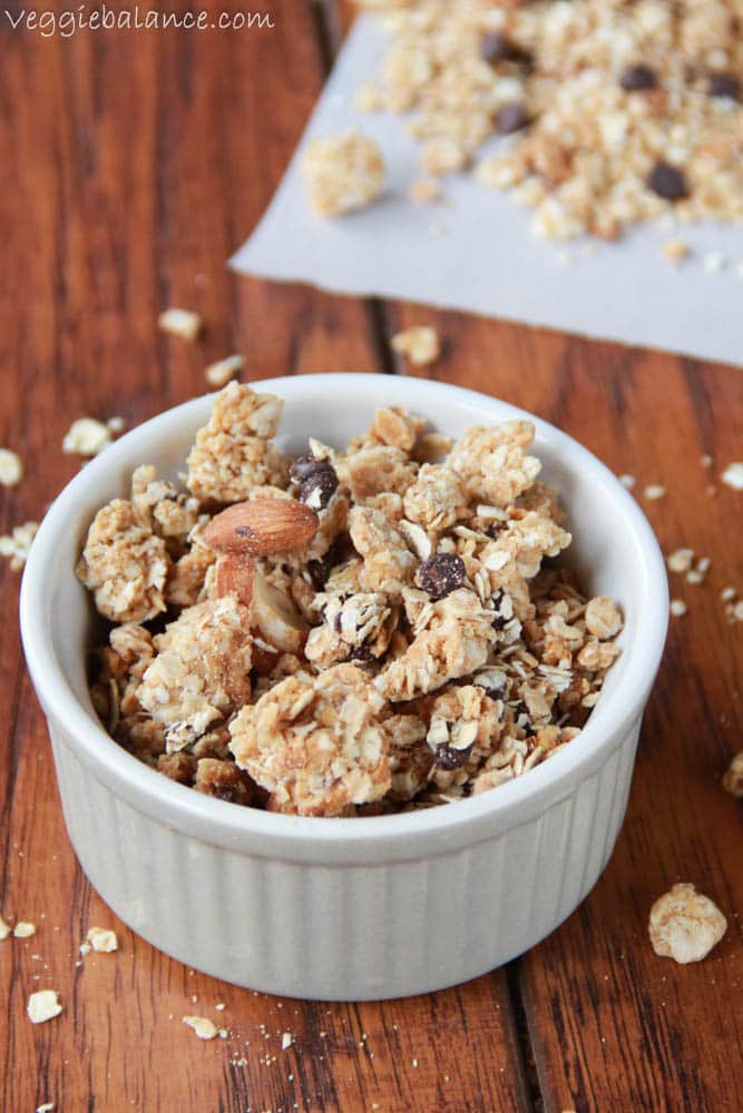 Chocolate Peanut Butter Granola - Veggiebalance.com