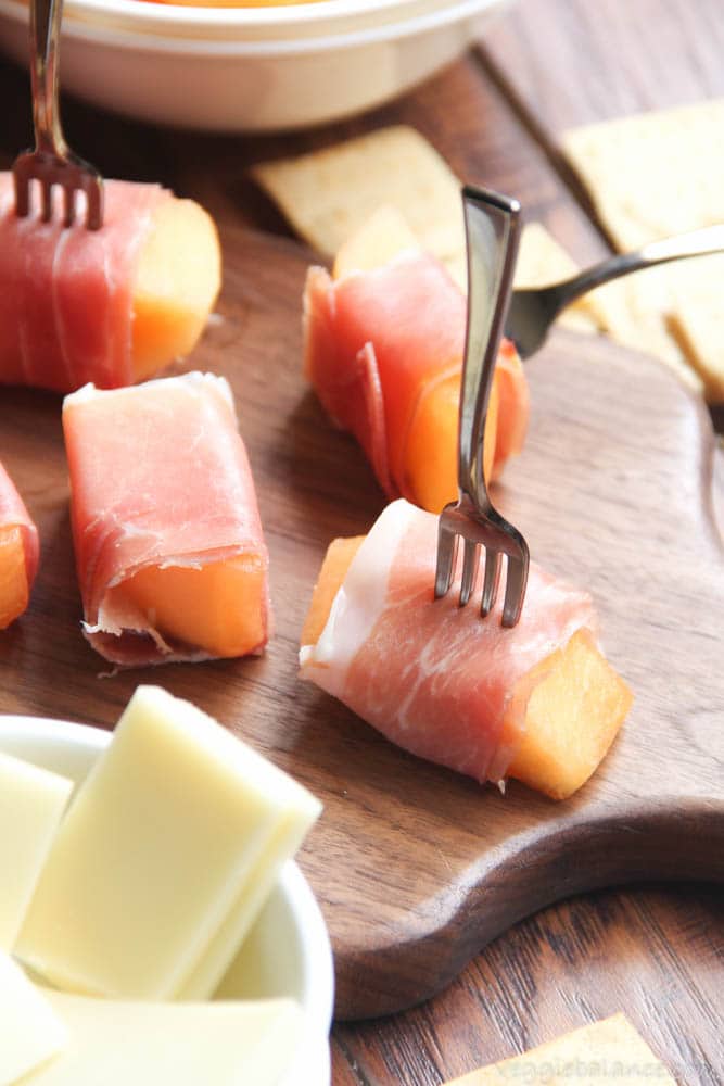 Prosciutto wrapped melon recipe