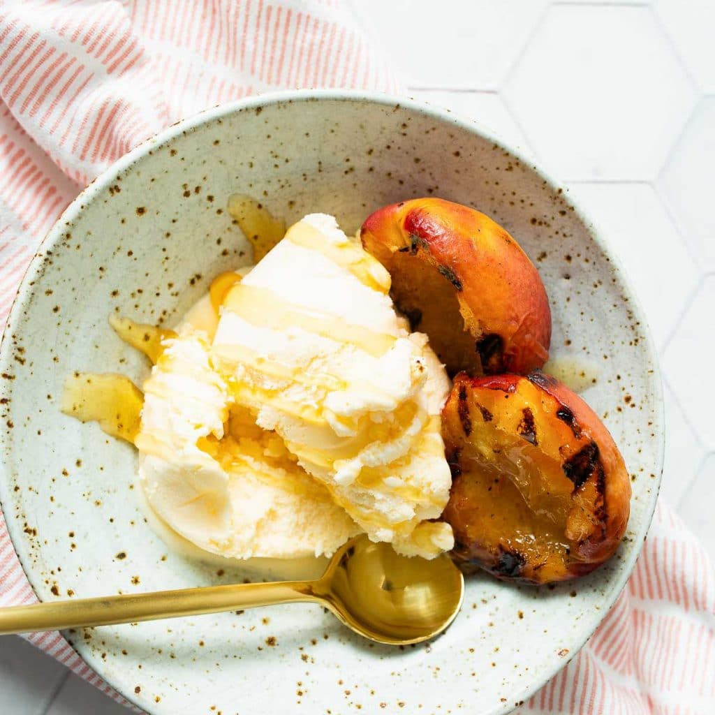 Grilled Peaches with Ice Cream Recipe