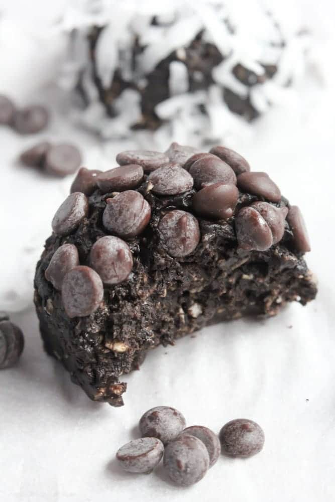 Healthy Chocolate Truffles {Gluten-Free, Low-Sugar} - Veggiebalance.com