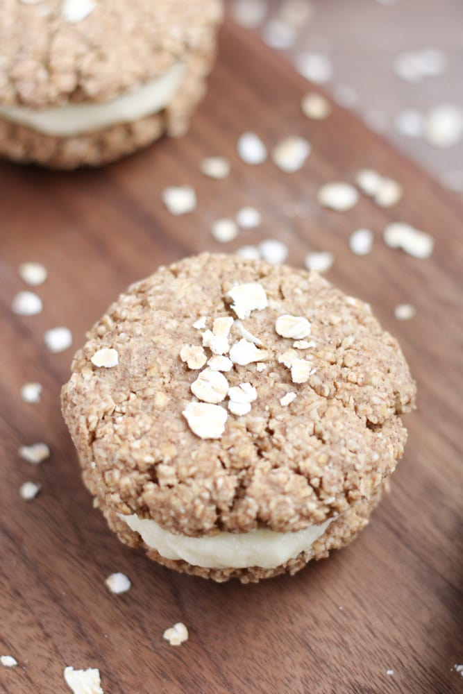 Gluten-Free Little Debbie Oatmeal Creme Pies {Low-Sugar} - Veggiebalance.com