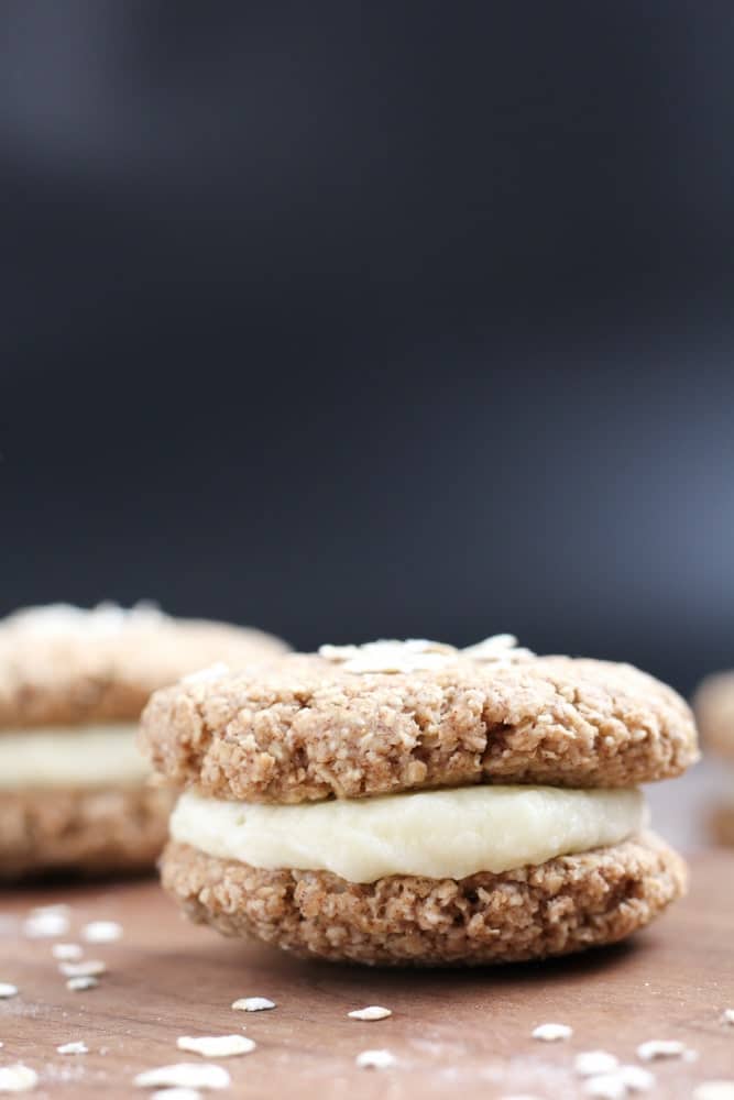 Gluten-Free Little Debbie Oatmeal Creme Pies {Low-Sugar} - Veggiebalance.com