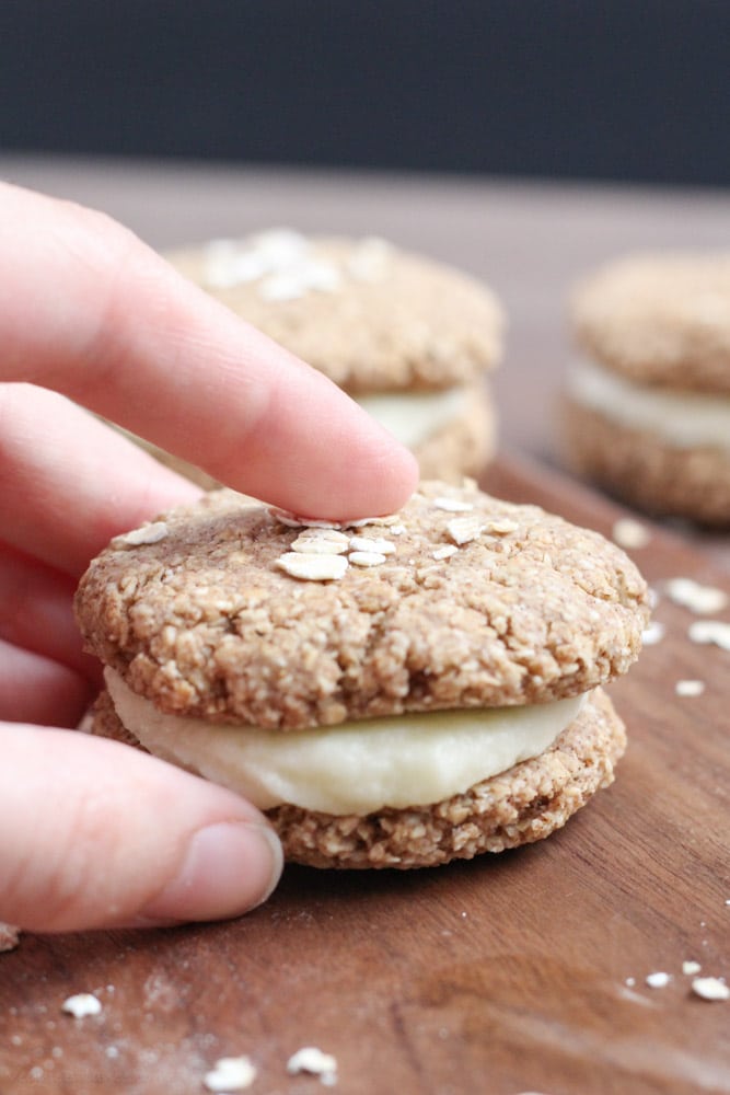 Gluten-Free Little Debbie Oatmeal Creme Pies {Low-Sugar}