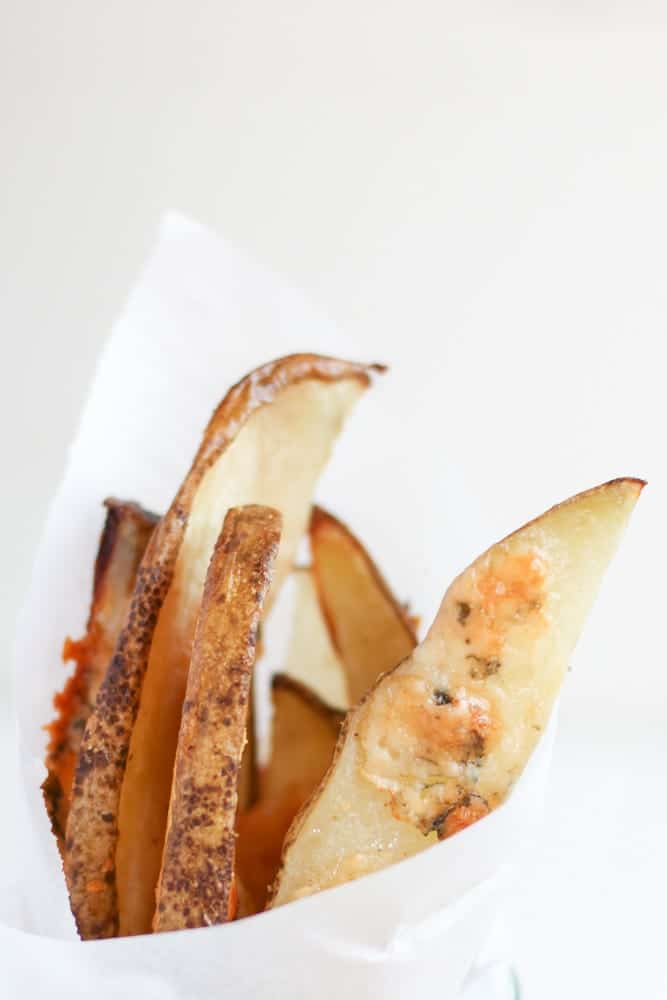 Baked Potato Fries with Yogurt Buffalo Dip