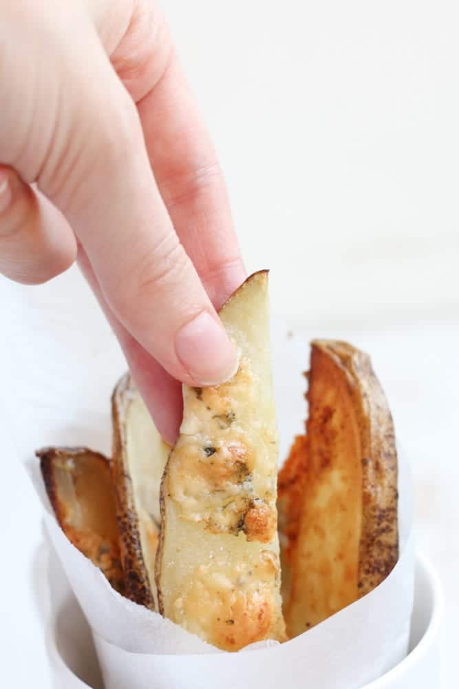 Baked Potato Fries with Yogurt Buffalo Dip