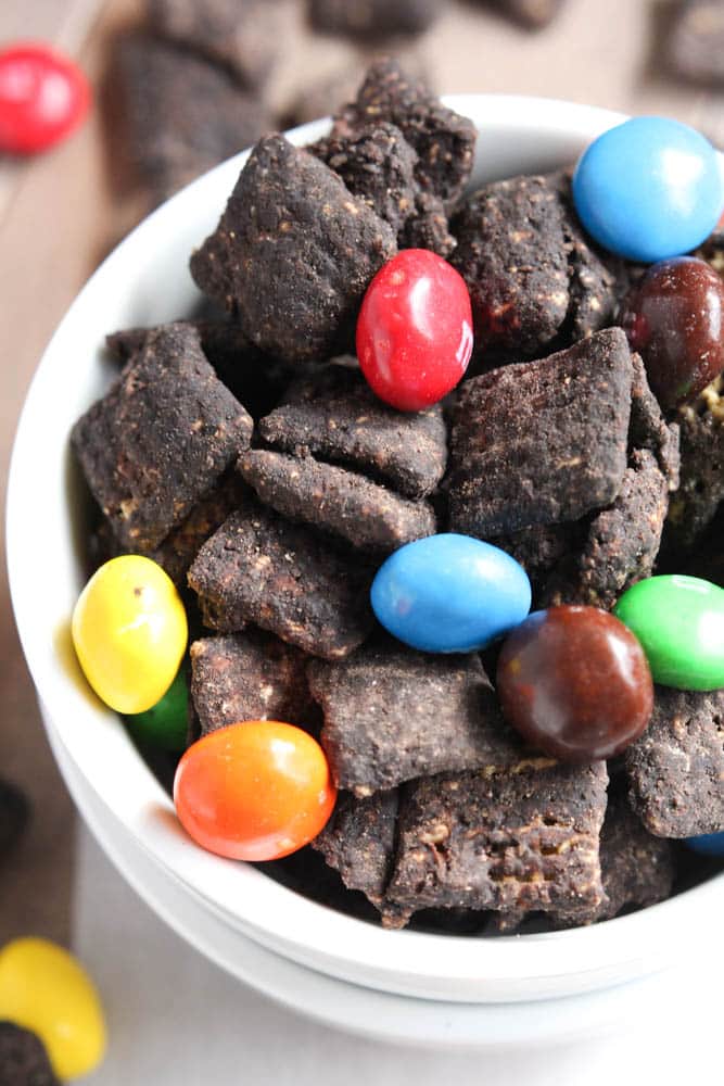 Gluten Free Puppy Chow Recipe make it the best Gluten-Free and low-sugar snack ever!