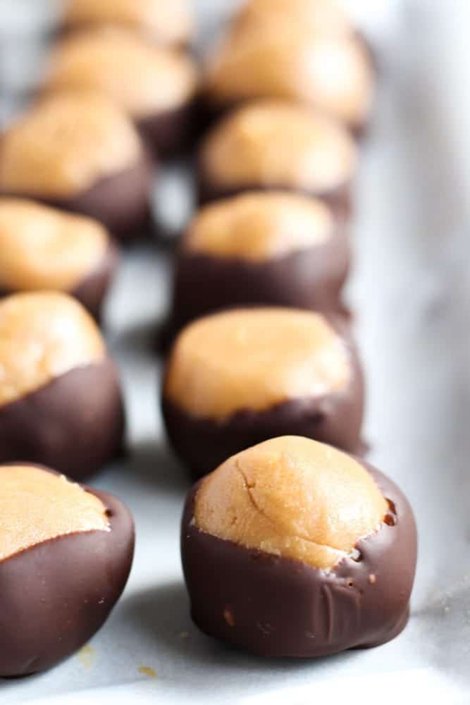 zdravé Buckeye Balls {3-ingredience} - Veggiebalance.com