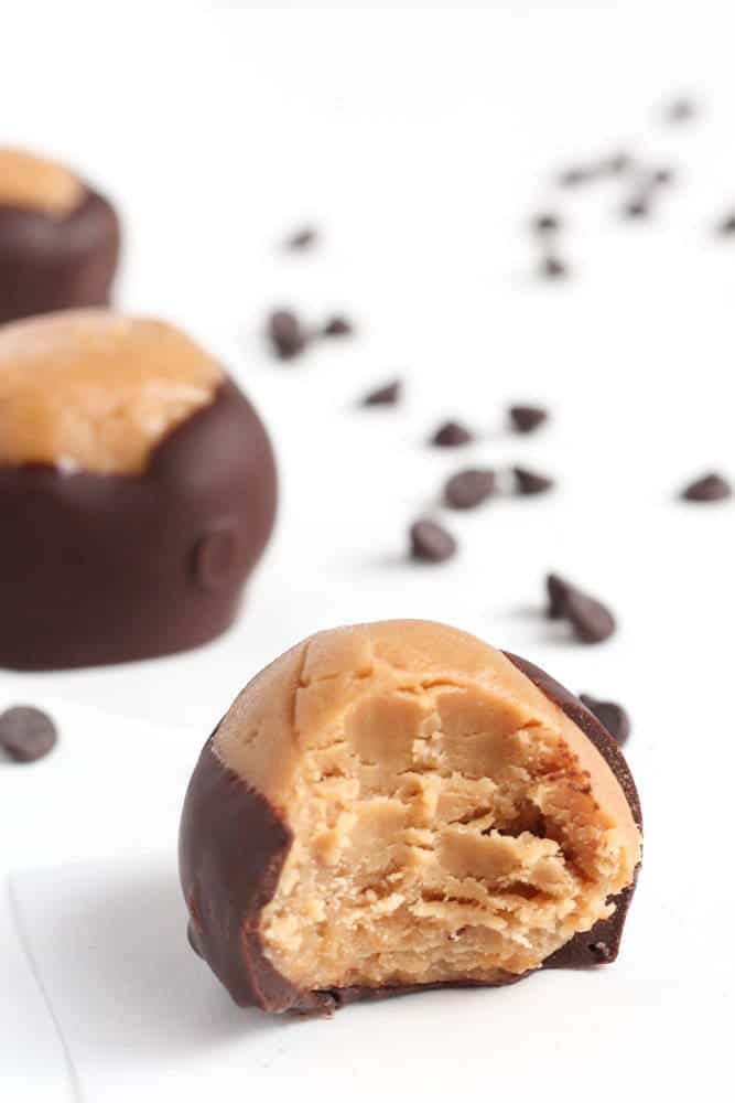 zdravé Buckeye Balls {3-ingredience} - Veggiebalance.com