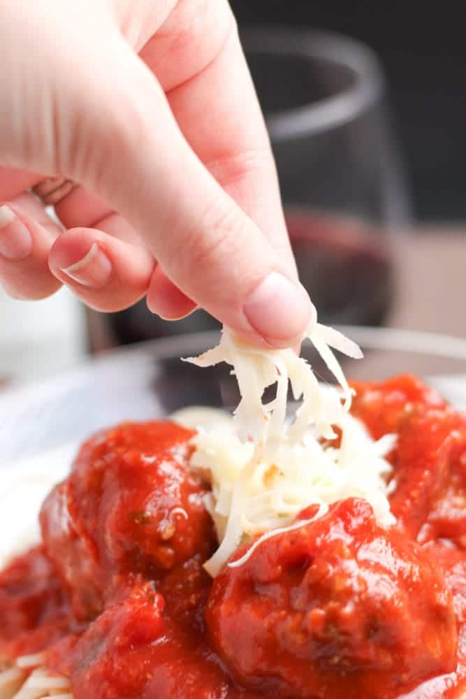 Crockpot Italian Meatballs {Gluten Free, Dairy Free} - Veggiebalance.com