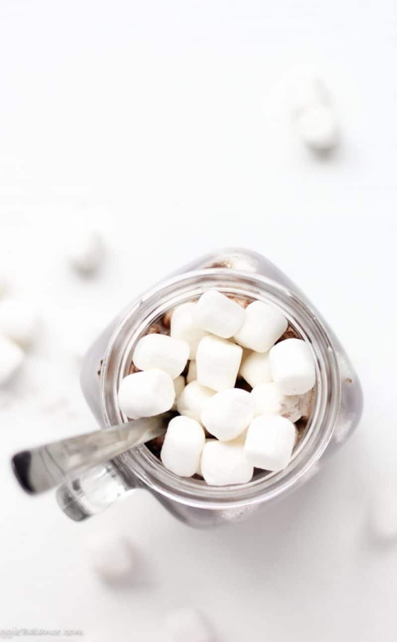 Healthy Hot Chocolate Recipe (Low-Sugar, Vegan, Dairy-Free)