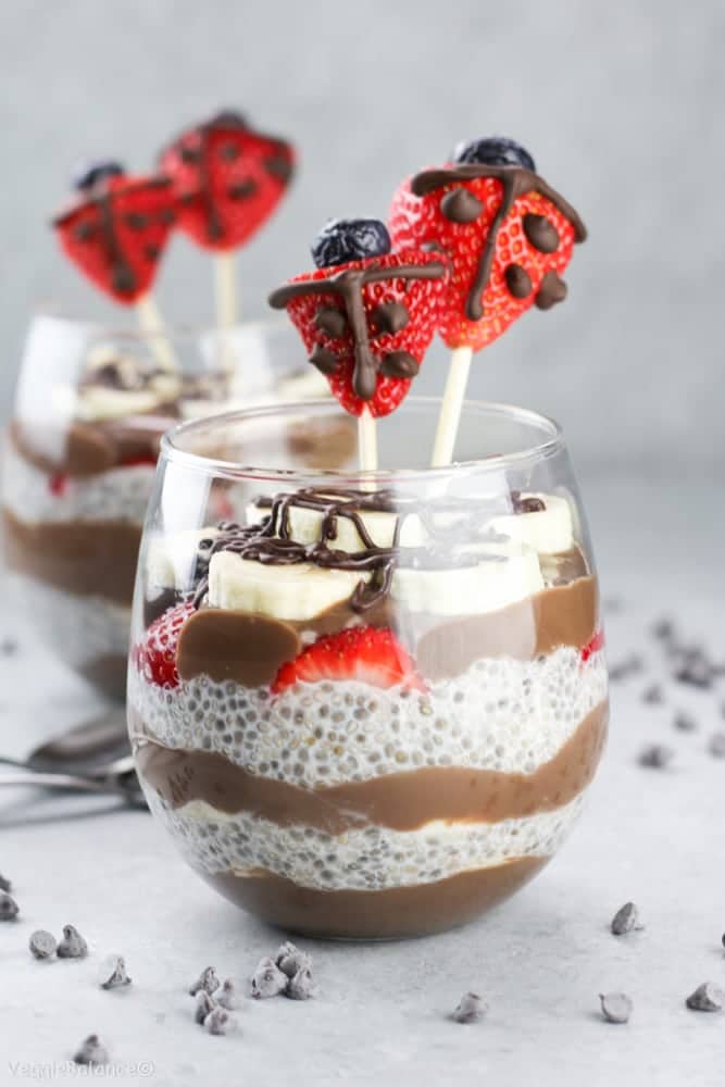 Chocolate Banana Chia Seed Pudding Parfait - Veggiebalance.com