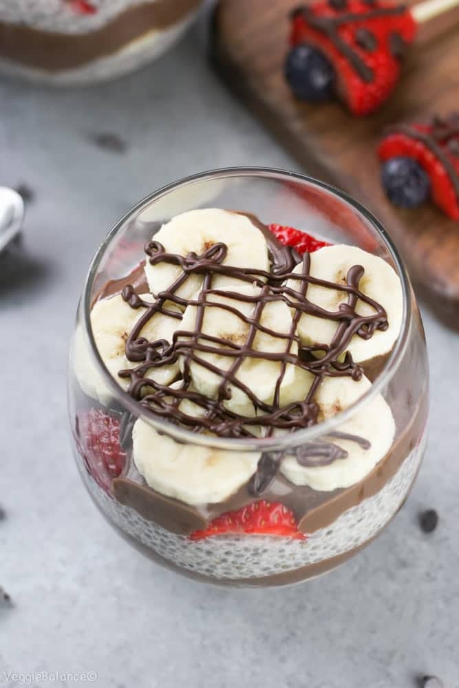 Chocolate Banana Chia Seed Pudding Parfait - Veggiebalance.com