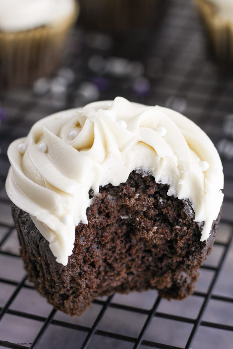 Gluten Free Chocolate Cupcakes Recipe Made Healthy Easy - Veggiebalance.com