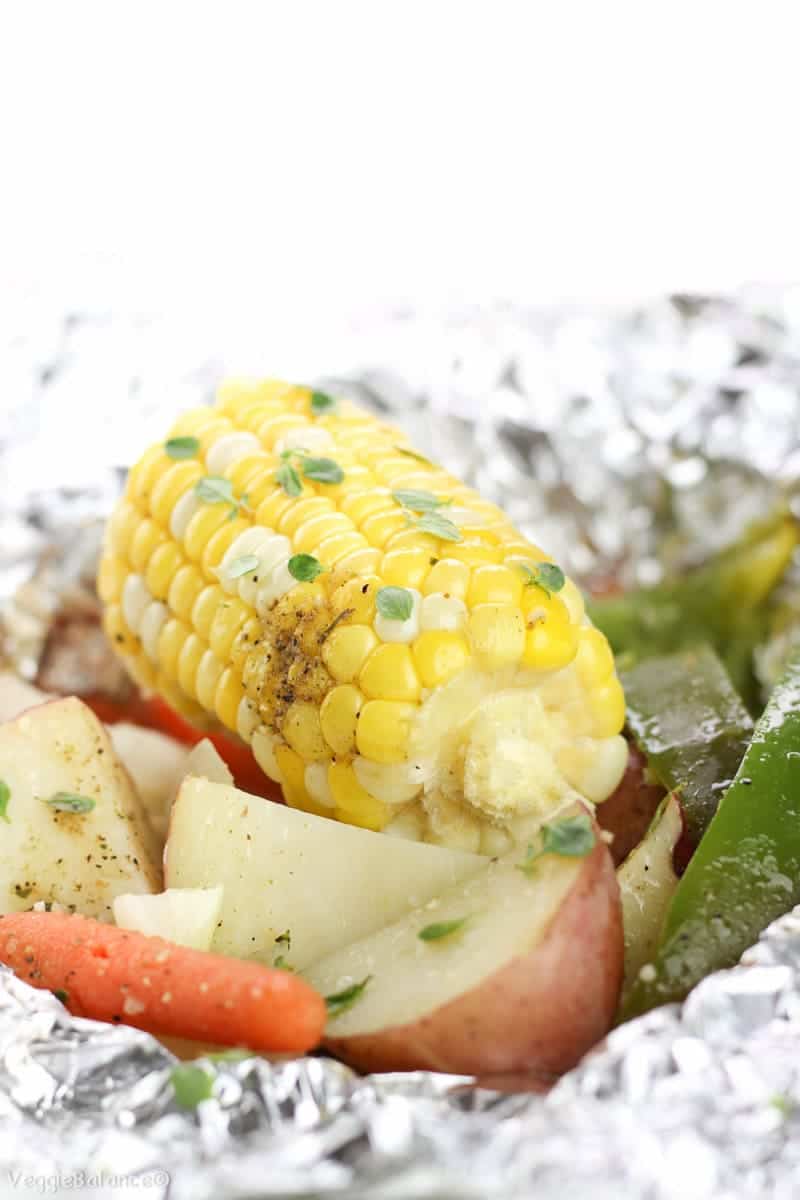 Hobo Dinner Recipe Potatoes Carrots Corn - Veggiebalance.com