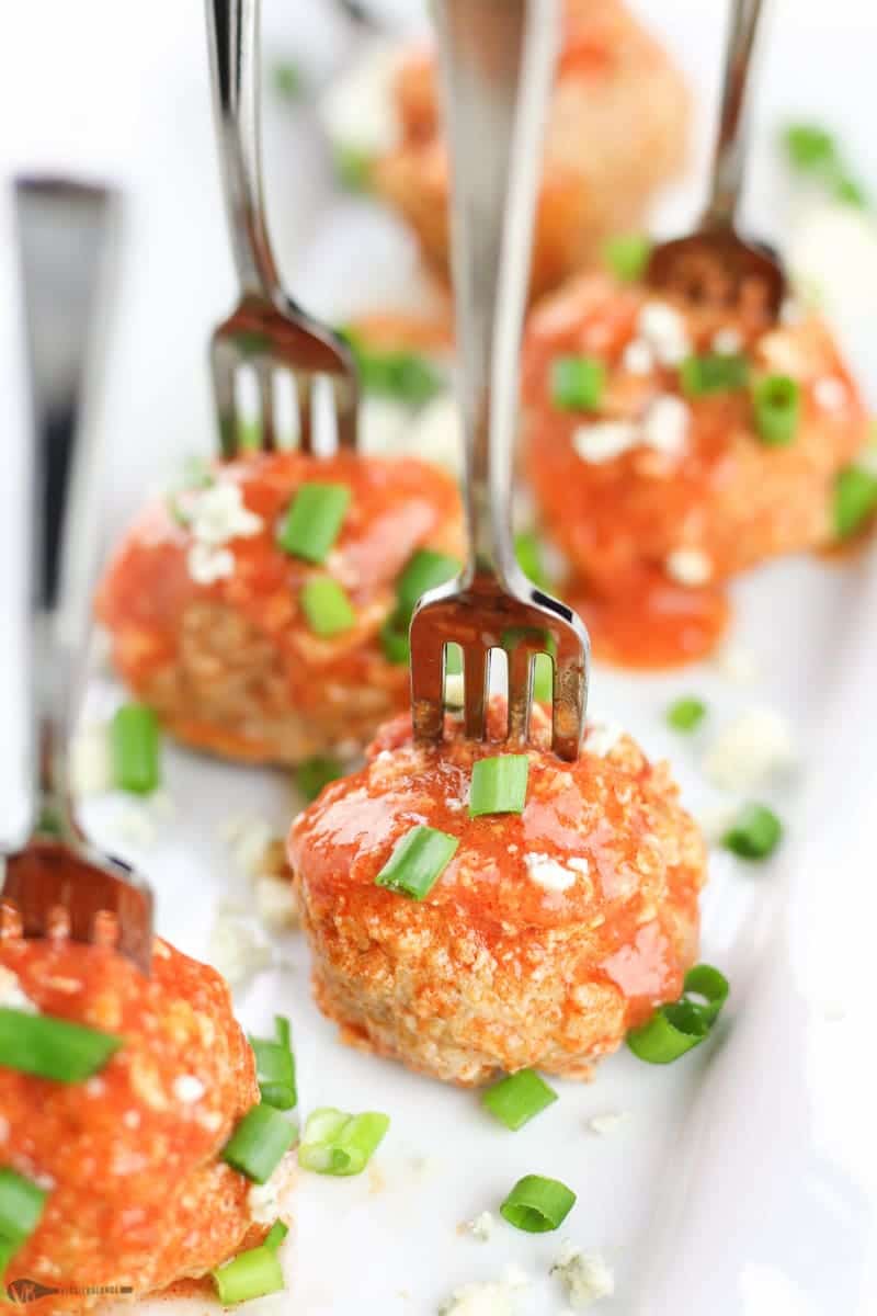 Crockpot Buffalo Chicken Meatballs recipe - Veggiebalance.com