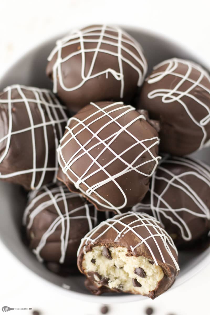 Cookie Dough Truffles recipe - Veggiebalance.com