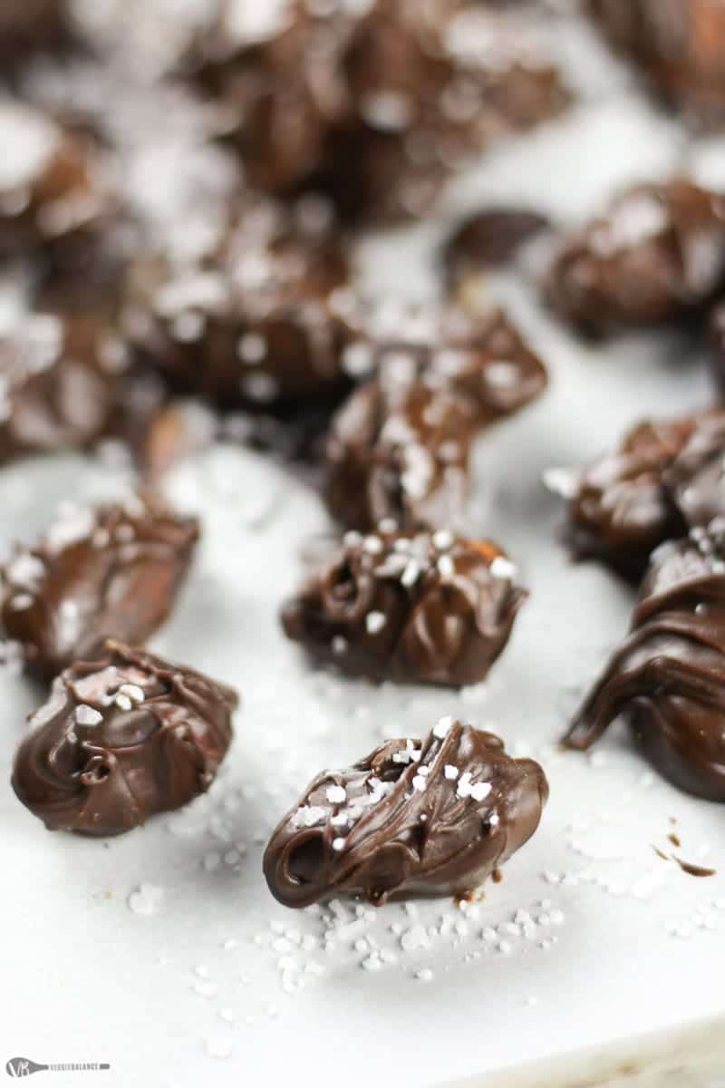Dark Chocolate Covered Almonds recipe - Veggiebalance.com