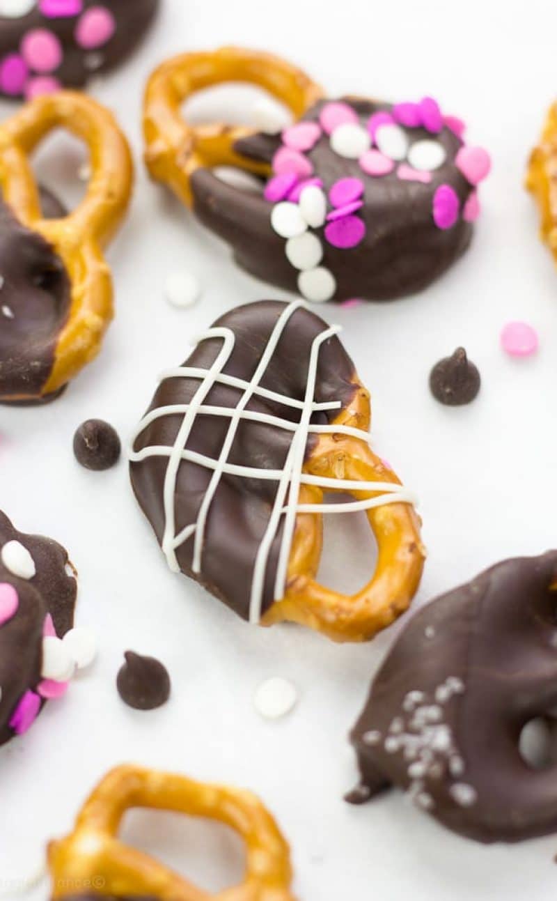 Chocolate Covered Pretzels Decorated 4 Ways Recipe