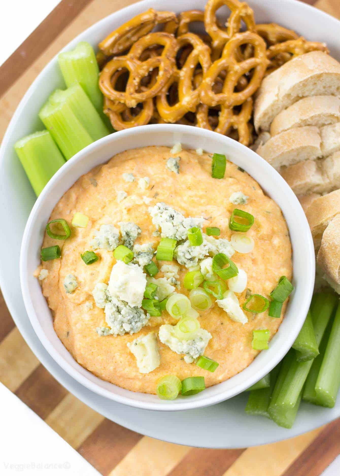 Buffalo Chicken Dip - Veggiebalance.com