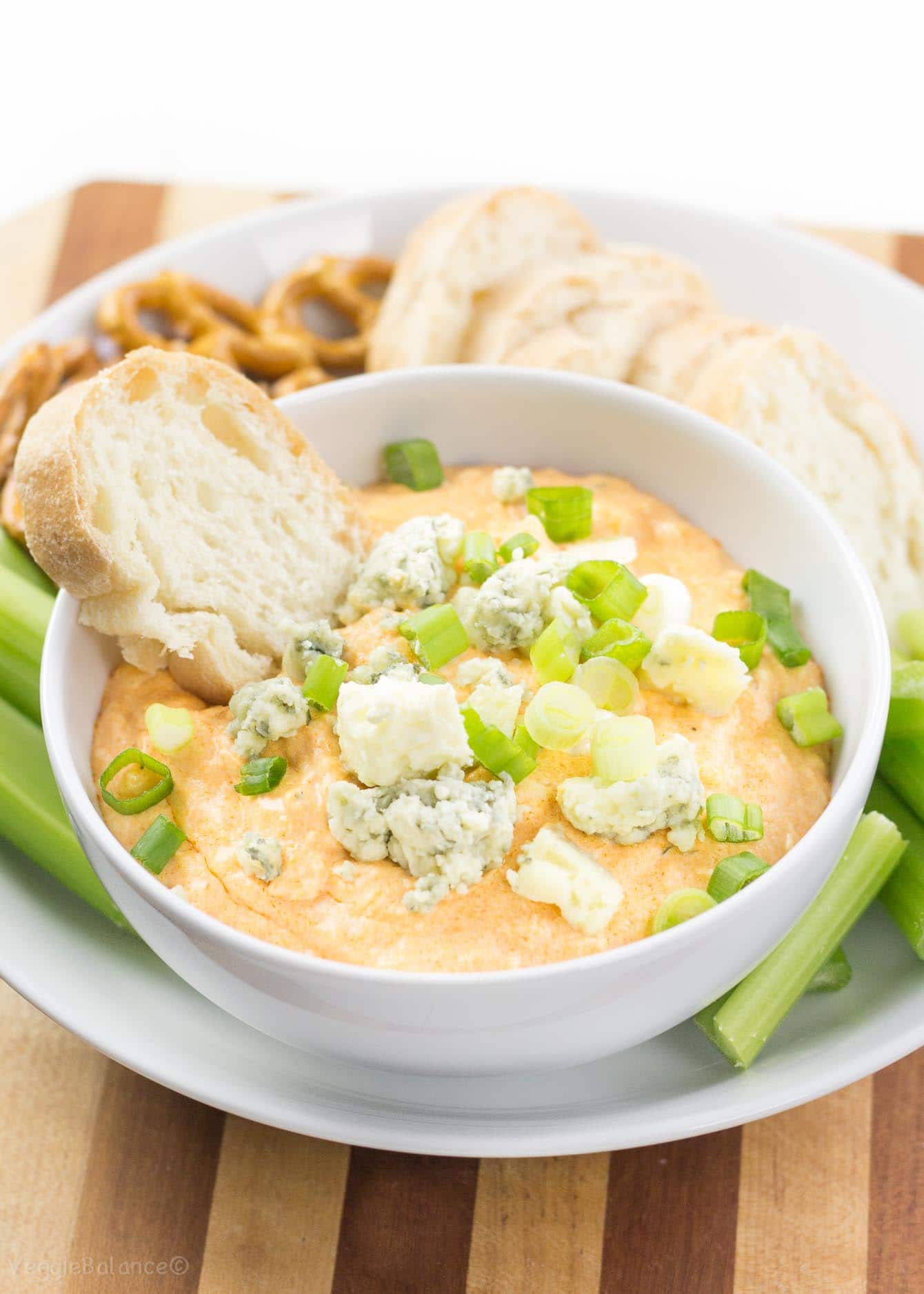 10 No-Fuss Vegetarian Crock Pot Dips