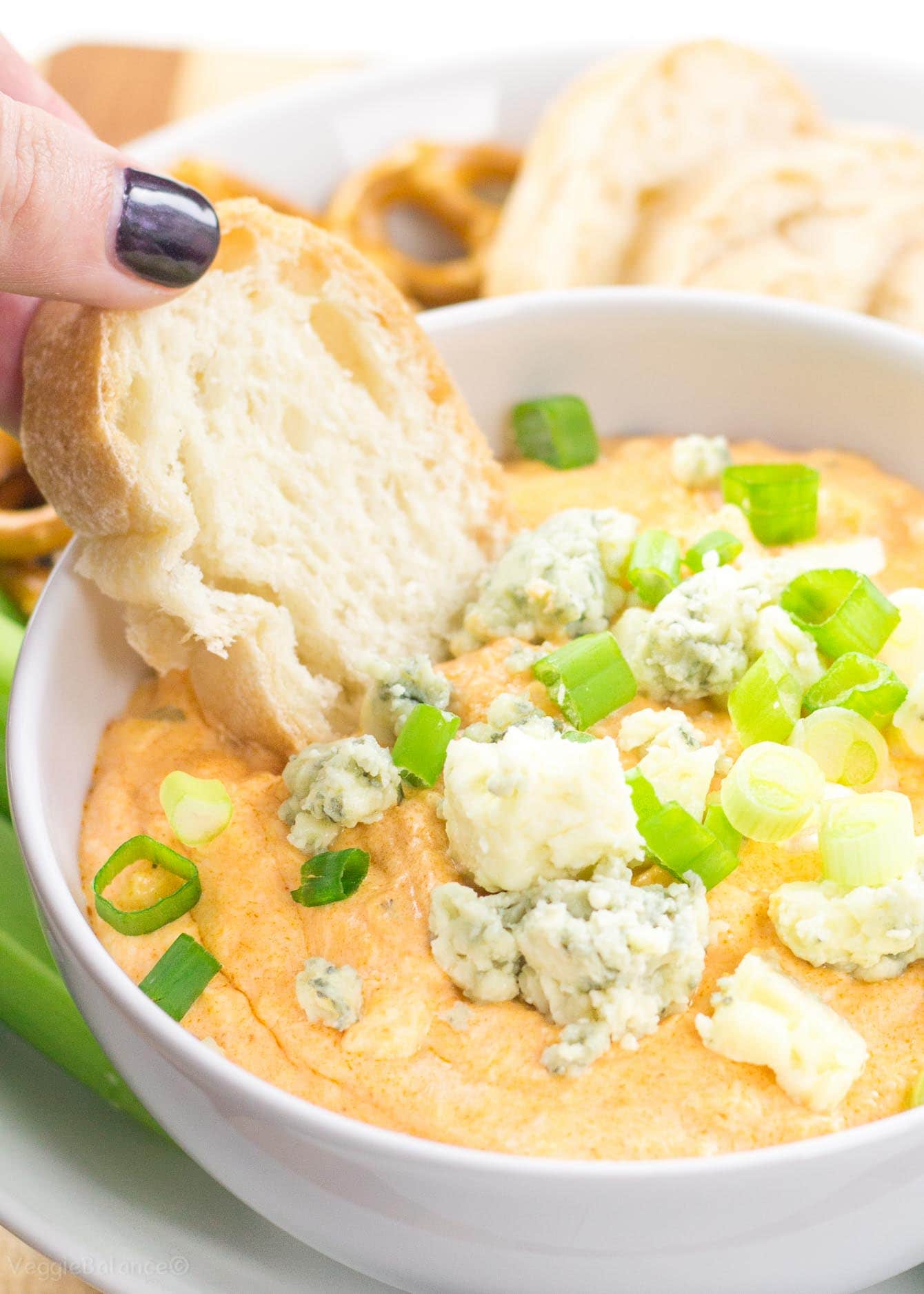 Buffalo Chicken Dip - Veggiebalance.com