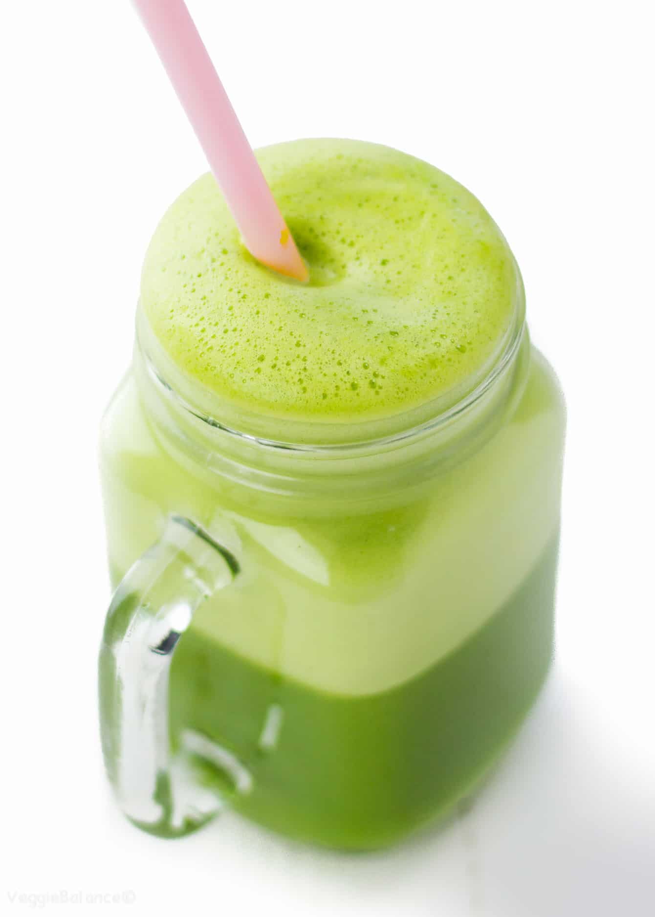 Two Ingredient Green Smoothie - Veggiebalance.com