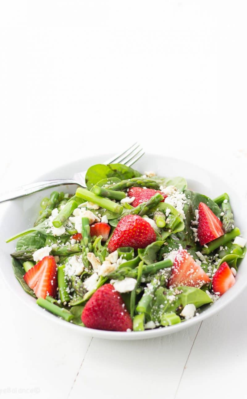 Strawberry Spinach Salad Blanched Asparagus with Balsamic Dressing Recipe