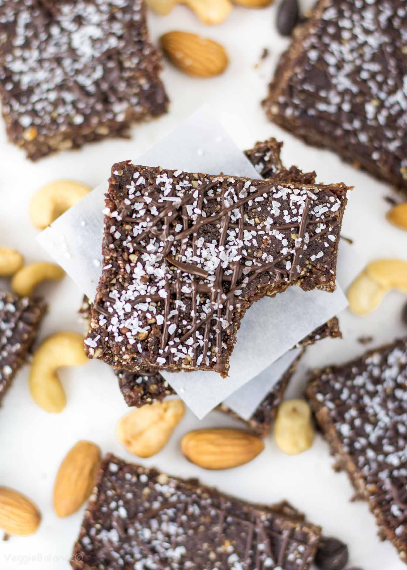 Chocolate Sea Salt Energy Bars Gluten Free - veggiebalance.com