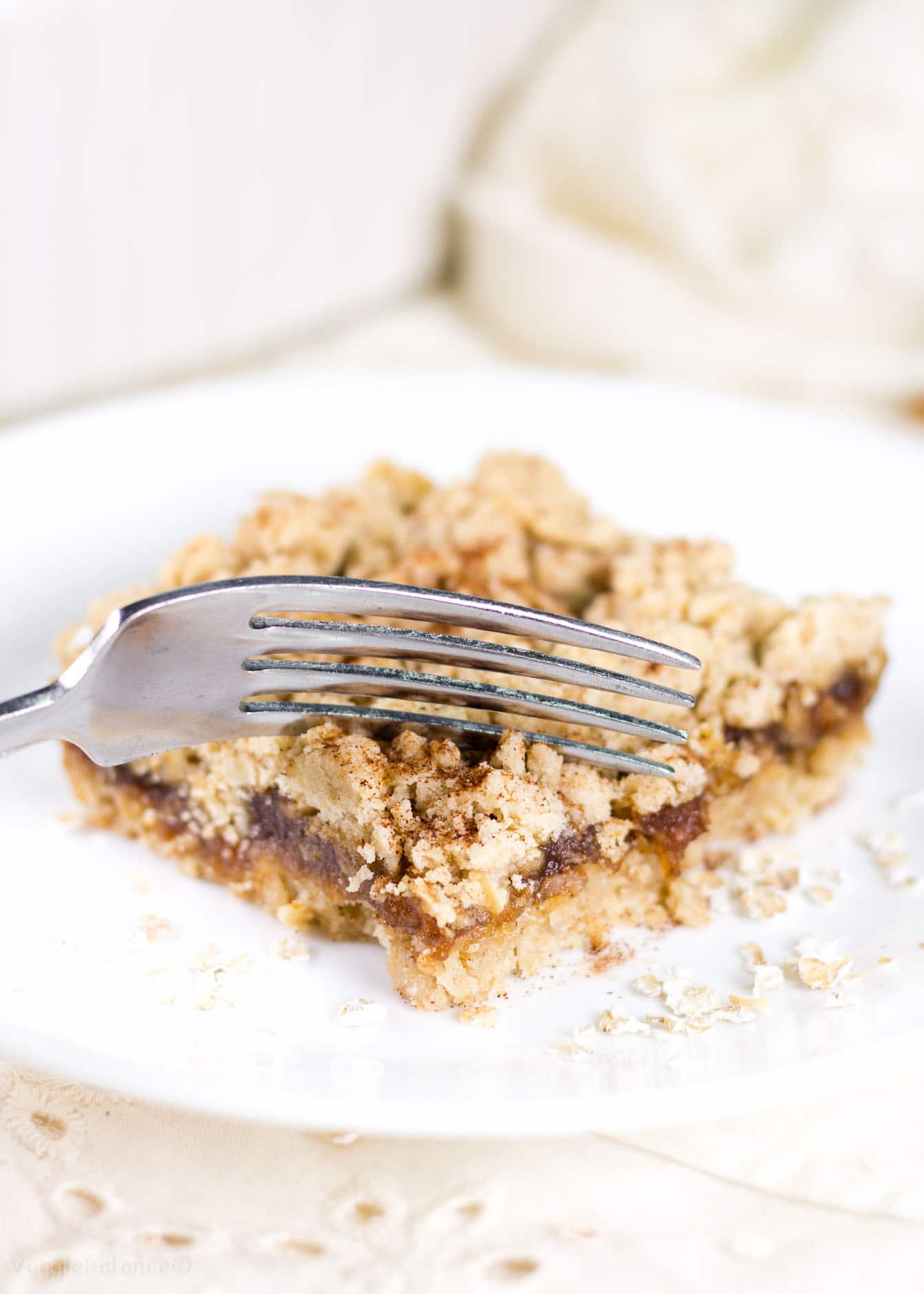 Apple Oatmeal Bars recipe