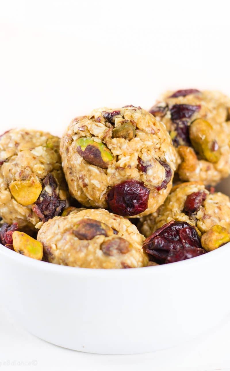 Quick Cranberry Pistachio Energy Bites Recipe