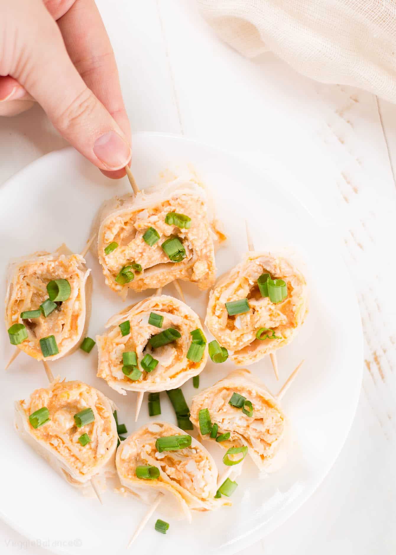 Healthy Buffalo Chicken Pinwheels