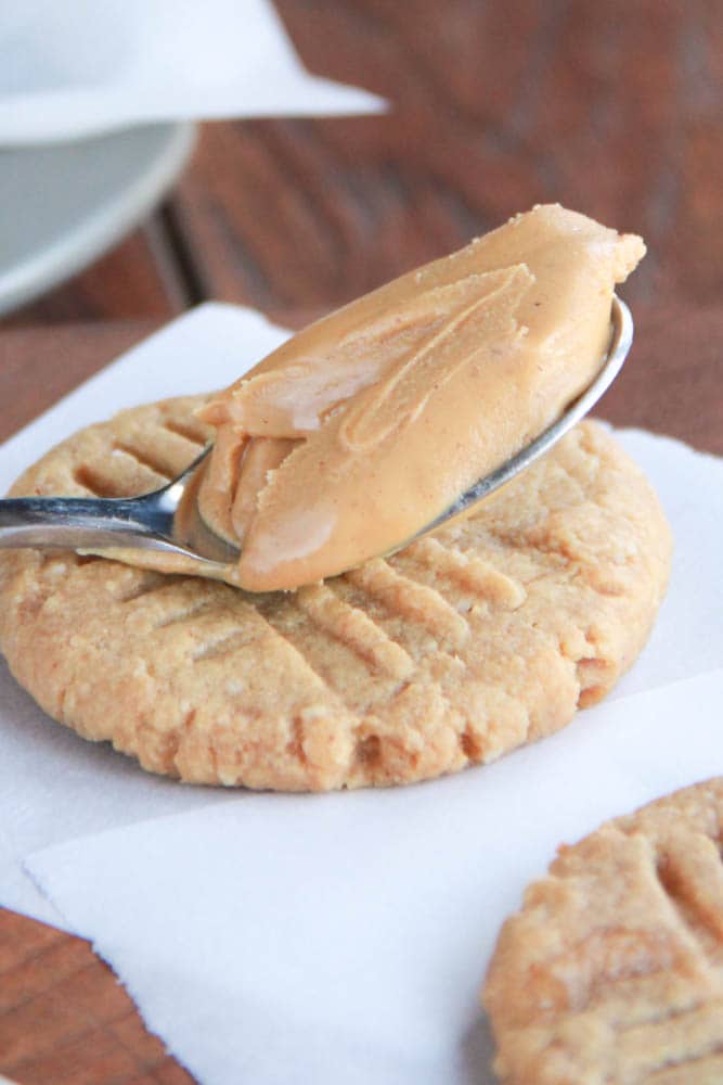 gluten-free spoonful of peanut butter on cookie