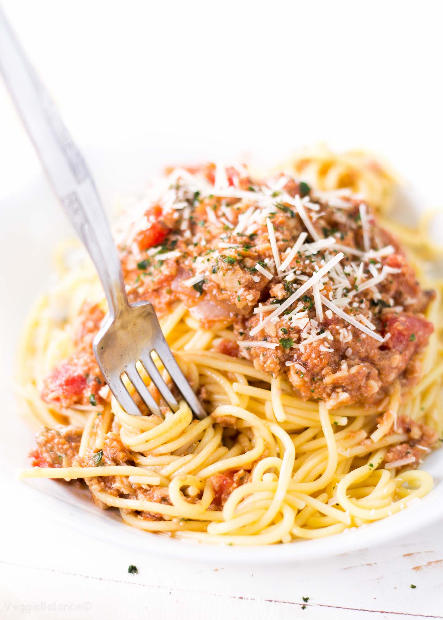 Vegetarian Bolognese Sauce (Vegan Spaghetti Sauce)