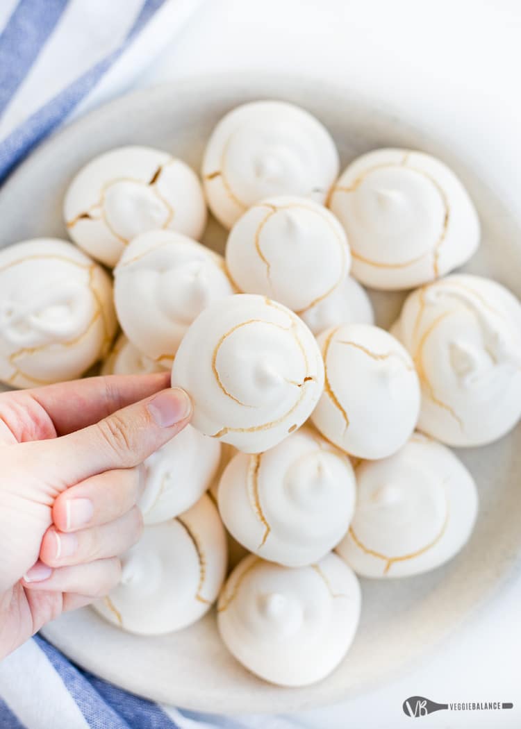 Vanilla Meringue Cookies Recipe