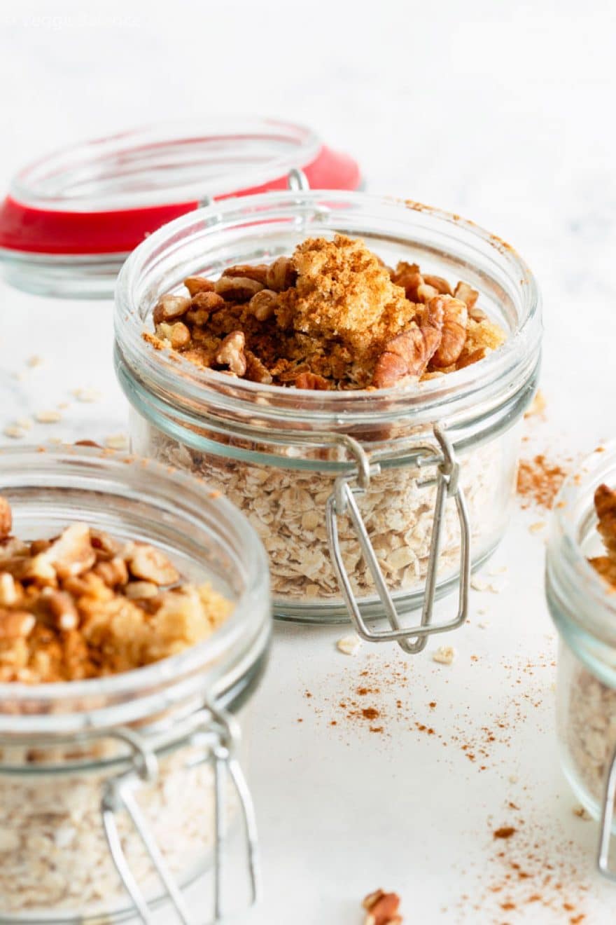 Brown Sugar Oatmeal in Meal Prep Oatmeal Jars Recipe